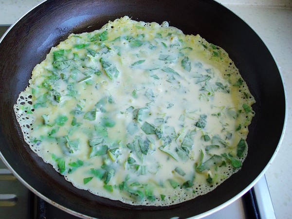 荊芥雞蛋餅的做法-家常味煎菜譜