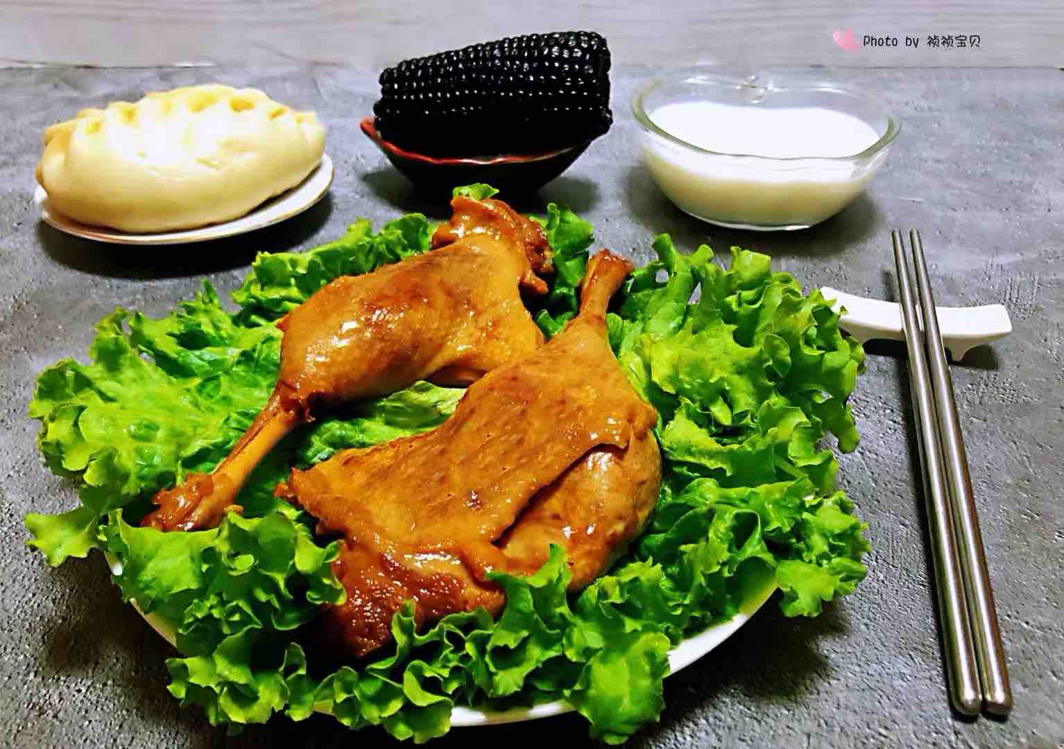 紅燒鴨腿的做法-咸鮮味燒菜譜