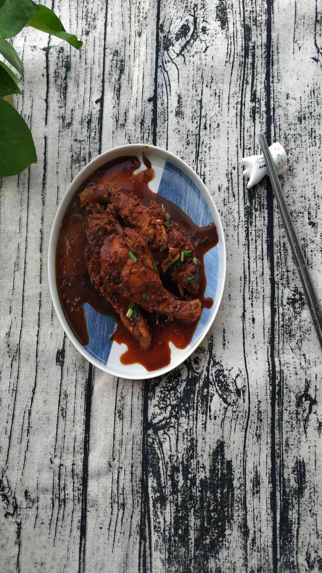 醬燒青魚的做法-醬香味燒菜譜