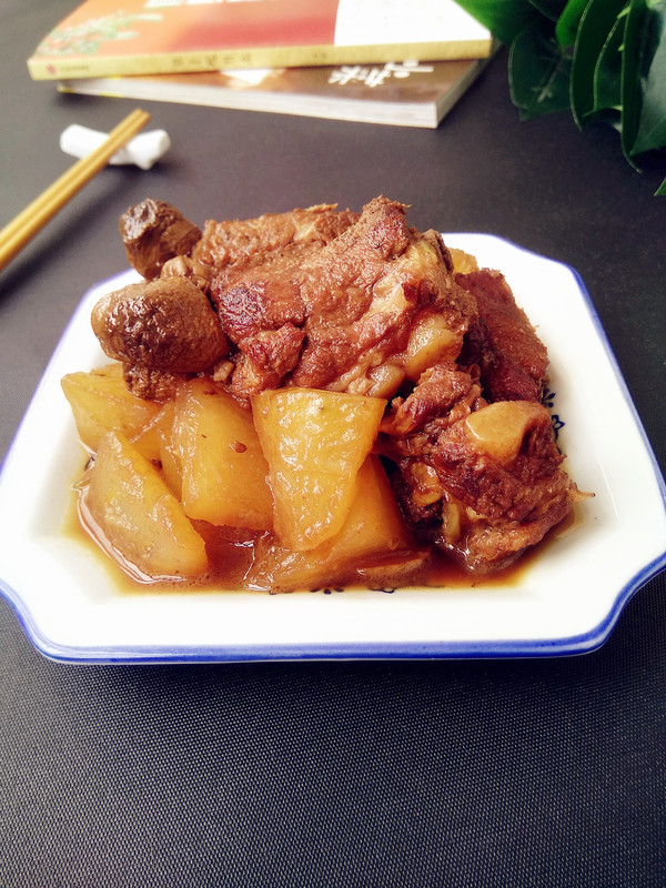 紅燒排骨燴冬瓜的做法-咸鮮味燴菜譜