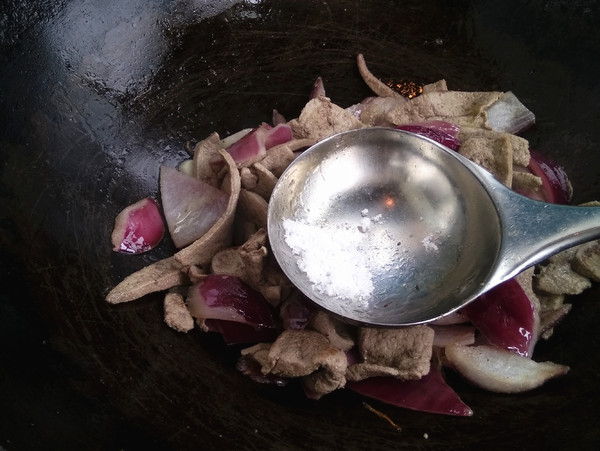 炒肝尖的做法-咸鮮味炒菜譜