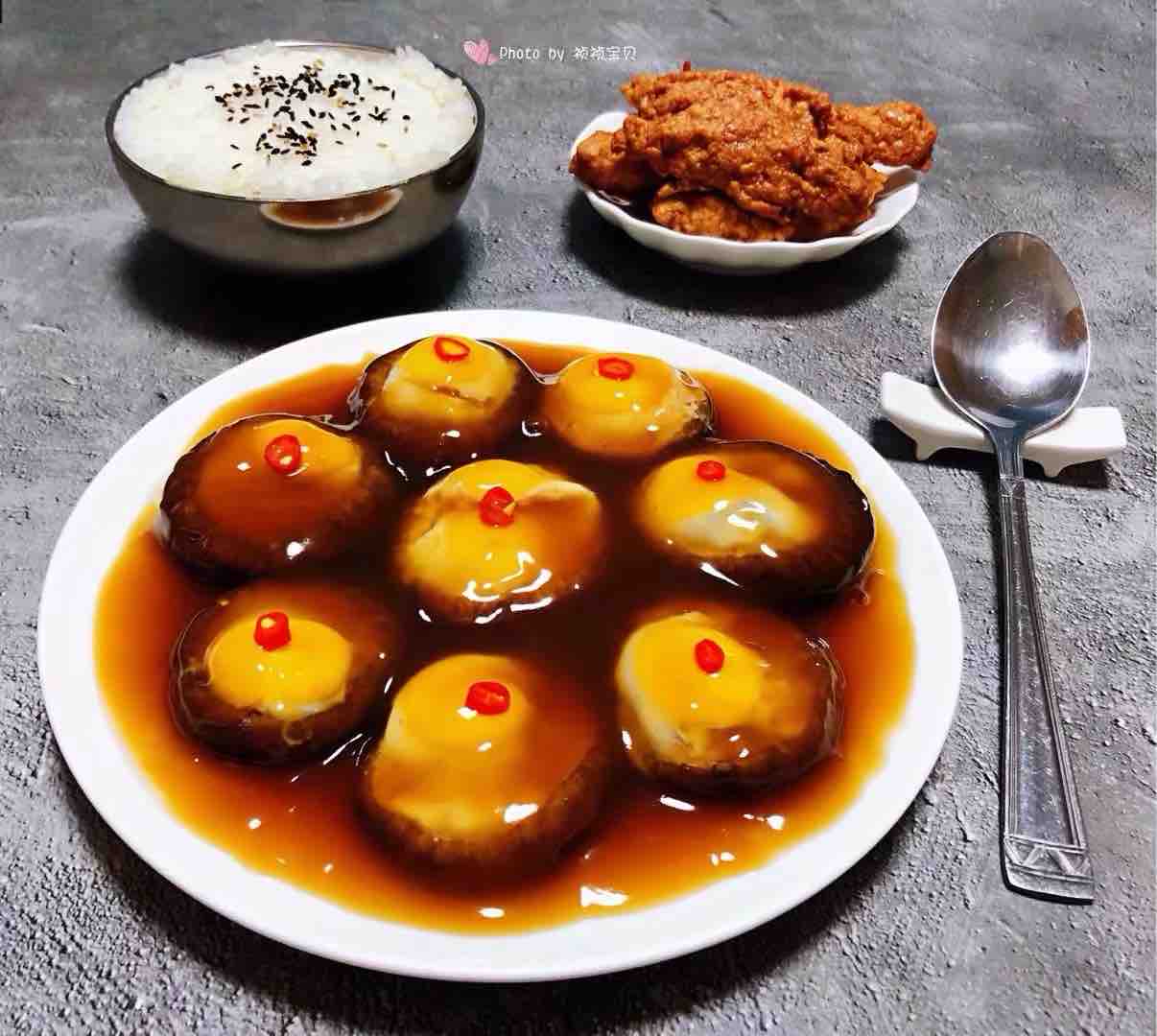 香菇蒸鵪鶉蛋的做法-咸鮮味蒸菜譜