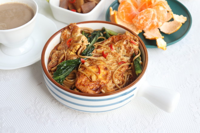 荷包蛋燜面的做法-家常味煮菜譜