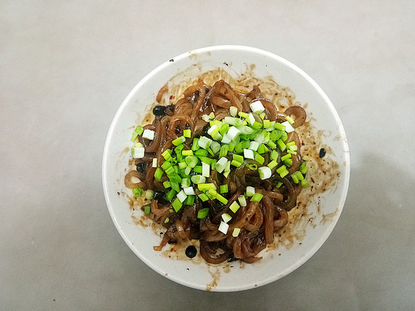 豆豉蒸肉皮的做法-香辣味蒸菜譜