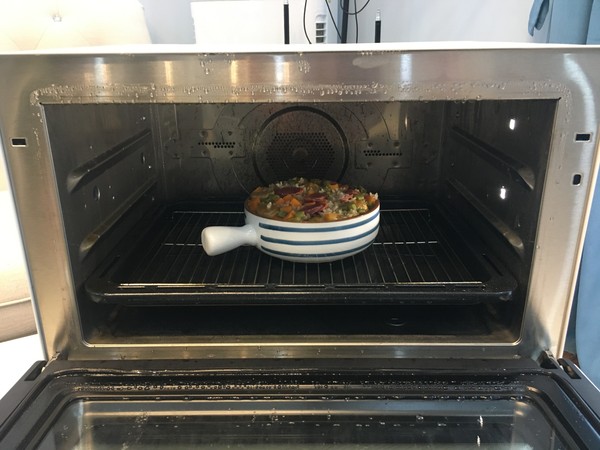 香腸板栗蒸飯的做法-家常味蒸菜譜