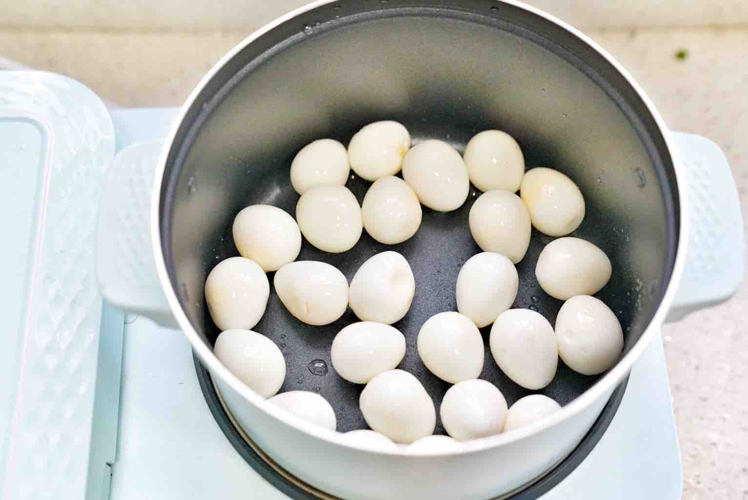 臟臟鵪鶉蛋的做法-家常味煮菜譜