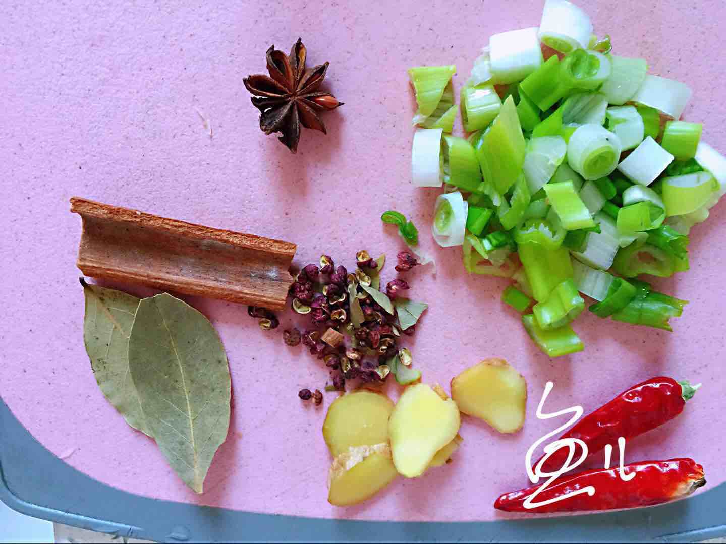 杏鮑菇燒雞塊的做法-家常味燒菜譜