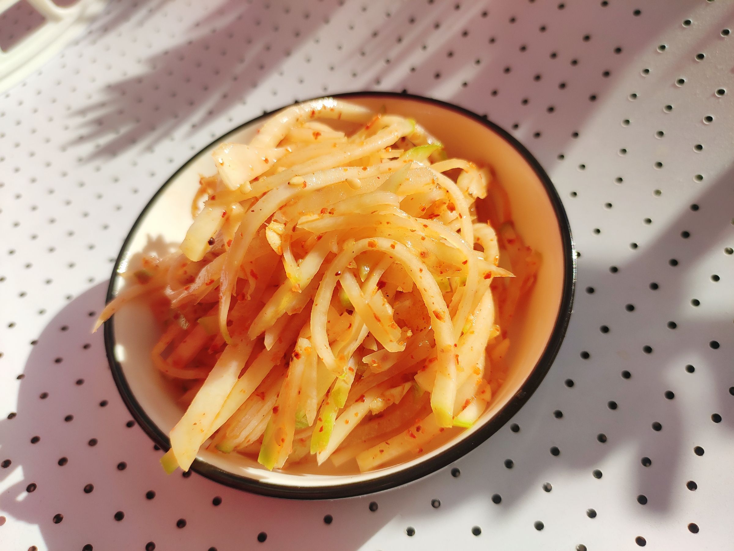 涼拌芥菜絲的做法-香辣味拌菜譜