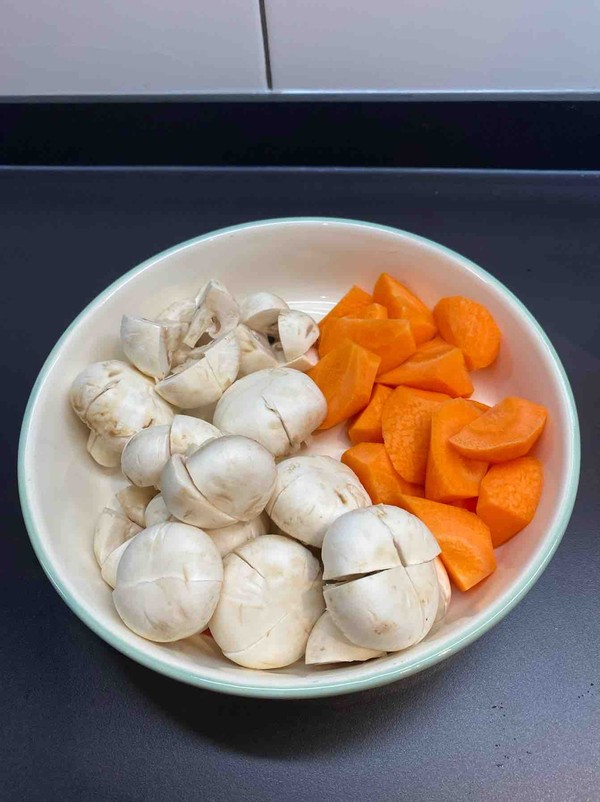 青花椒番茄牛尾的做法-酸甜味燉菜譜