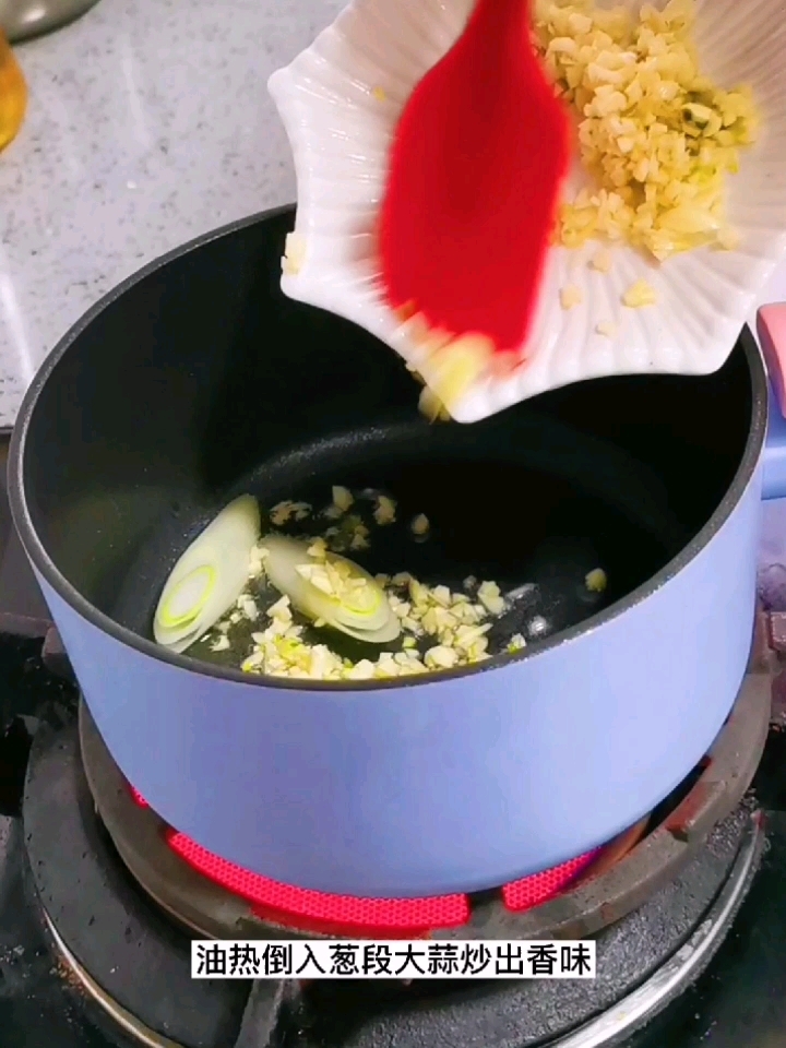 牛奶冒菜，一個人有儀式感的火鍋的做法-奶香味煮菜譜