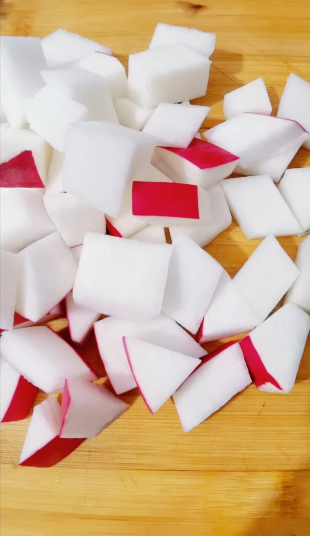 大蘿卜燉土豆的做法-咸鮮味燉菜譜