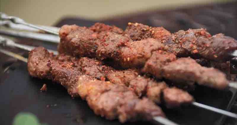 烤羊肉串的做法-家常味烤菜譜