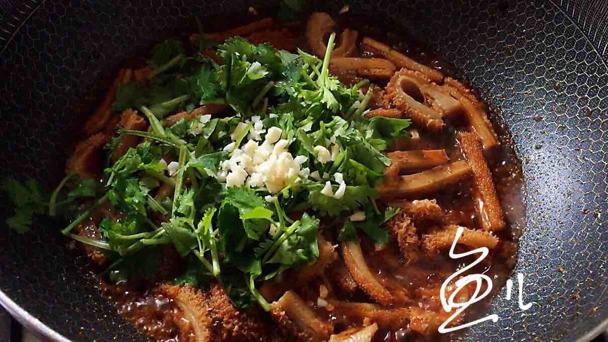 麻辣牛肚的做法-麻辣味炒菜譜