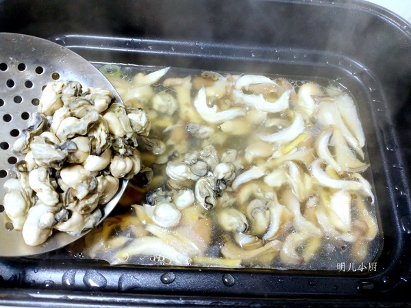 生蠔蘑菇湯的做法-家常味煮菜譜