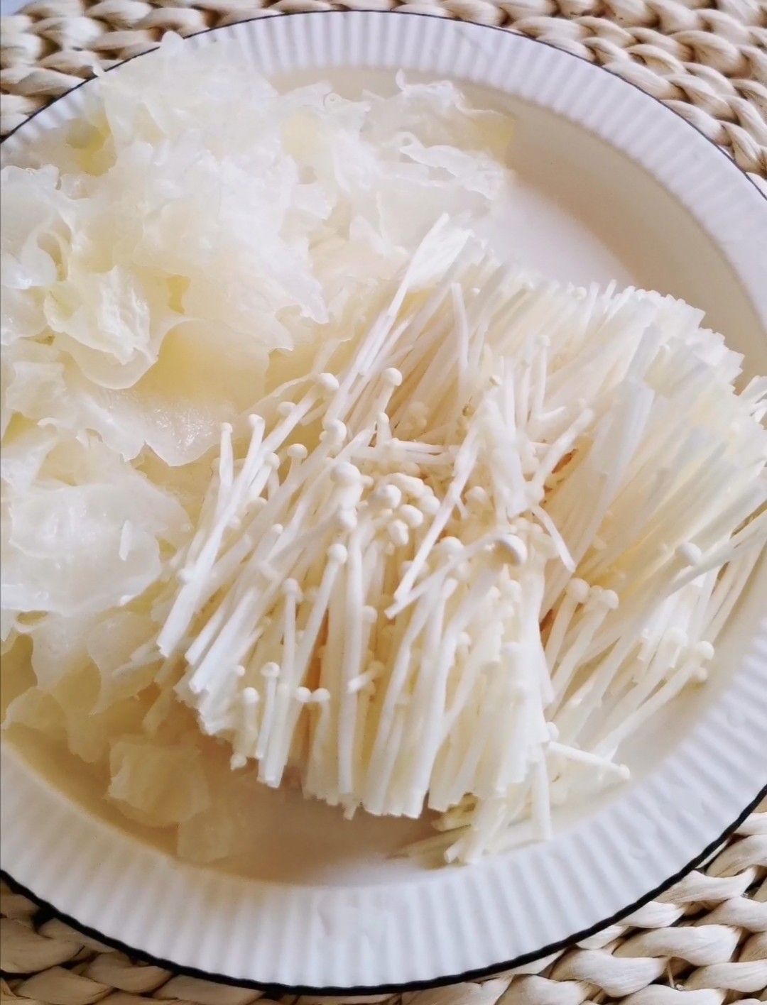 低脂低卡營養(yǎng)美味的什錦大拌菜的做法-酸辣味拌菜譜