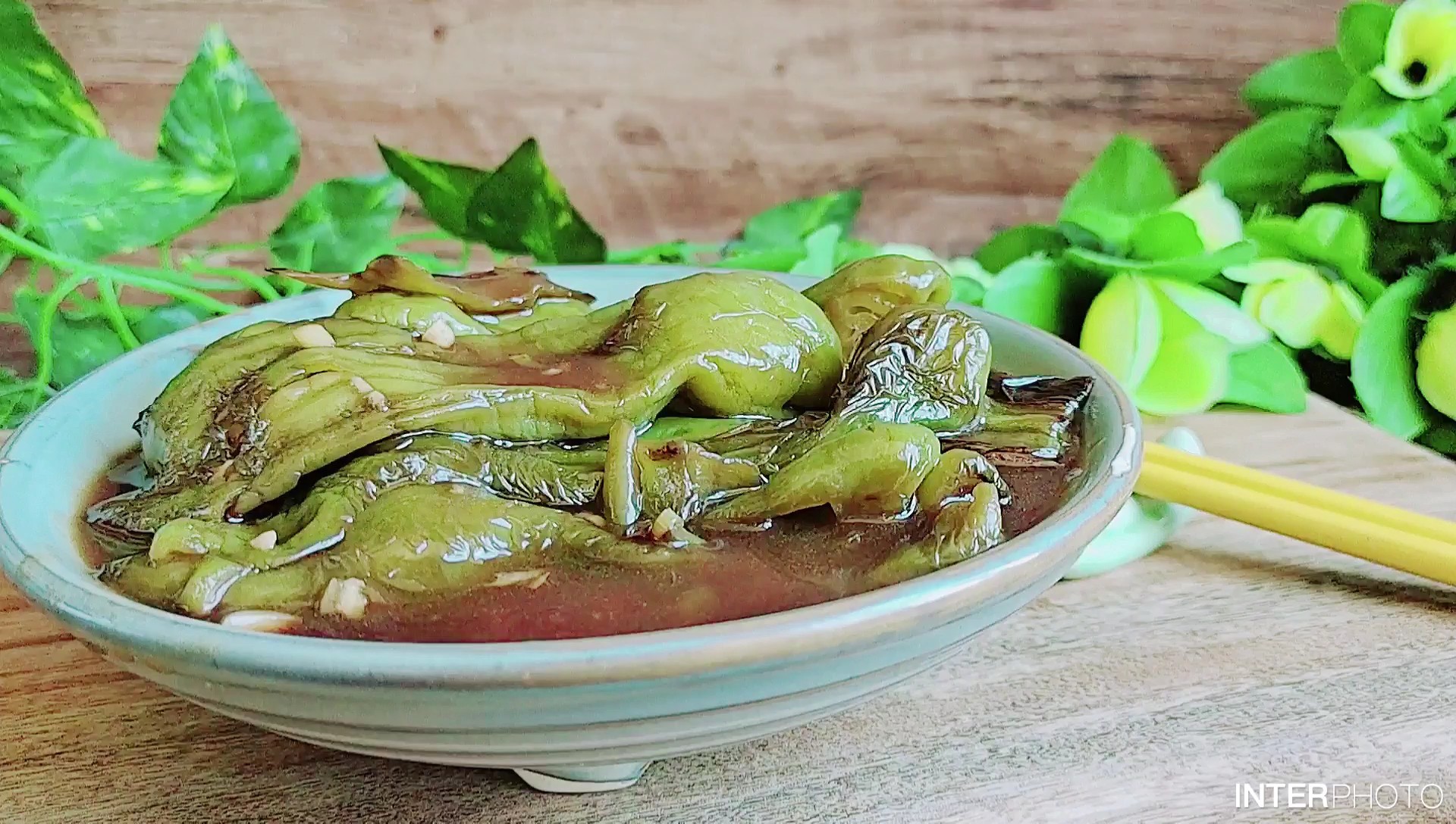 媽媽味道下飯神器…糖醋青椒的做法-酸甜味燒菜譜