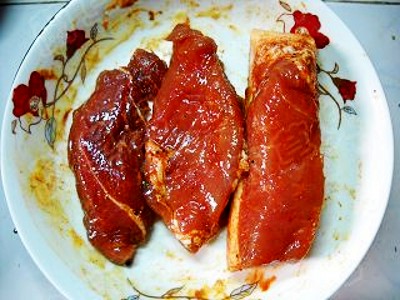 微波香辣烤肉的做法-香辣味微波菜譜