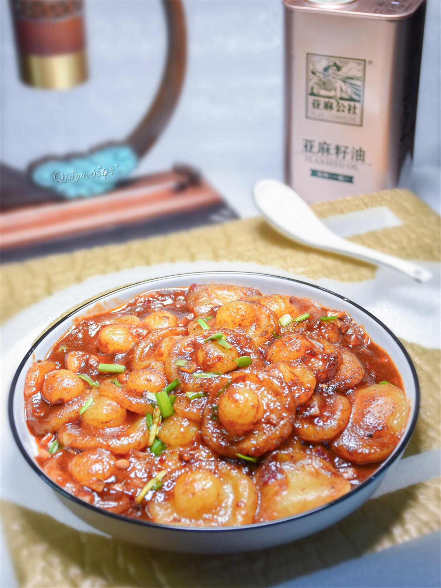 仿香菇土豆的做法-香辣味蒸菜譜