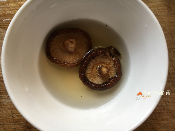 山藥雞肉丸子的做法-家常味蒸菜譜