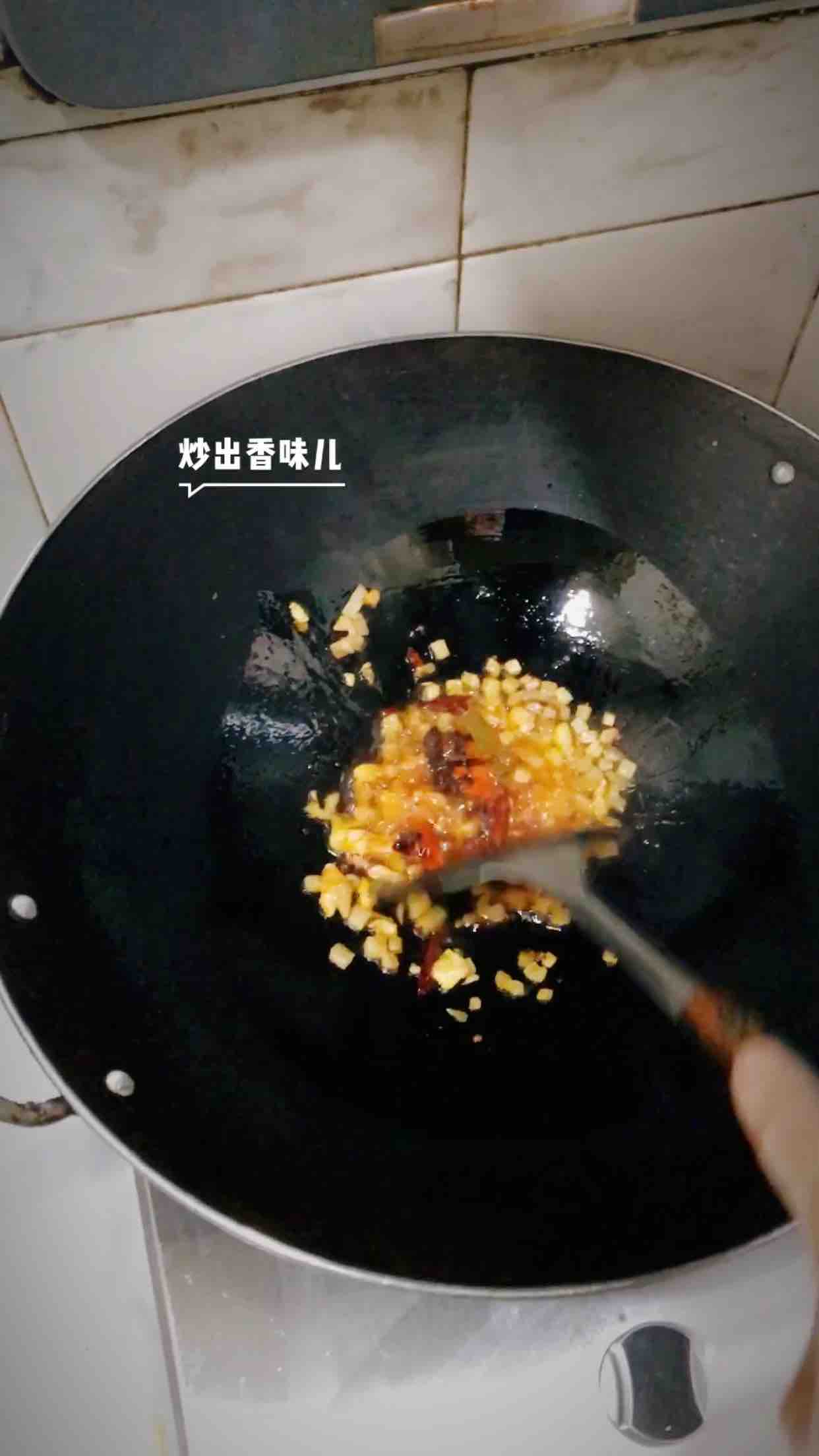 辣炒花蛤的做法-麻辣味炒菜譜