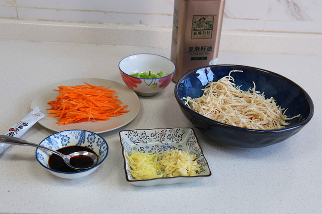 亞麻籽油涼拌雞絲的做法-魚香味拌菜譜