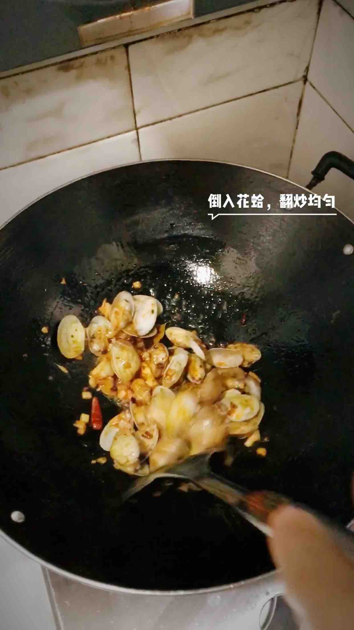 辣炒花蛤的做法-麻辣味炒菜譜