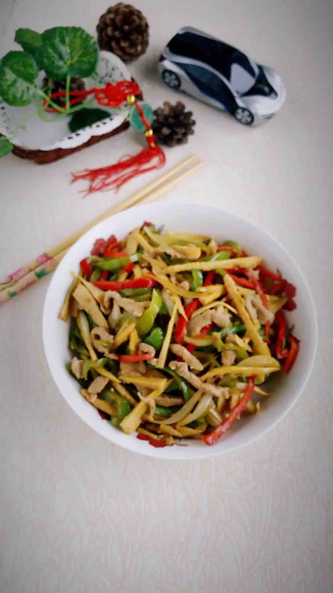 野酸筍肉絲的做法-酸辣味炒菜譜