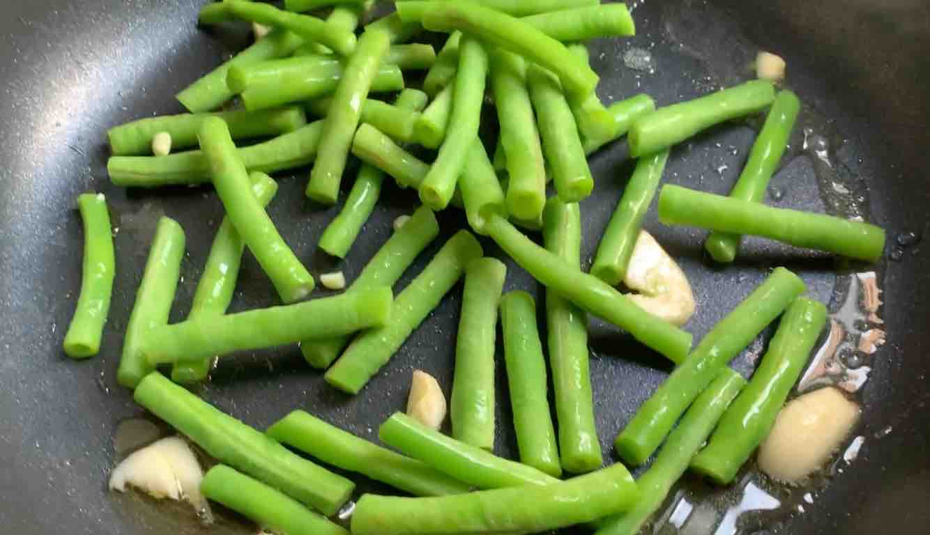 長豆茄子的做法-咸鮮味炒菜譜