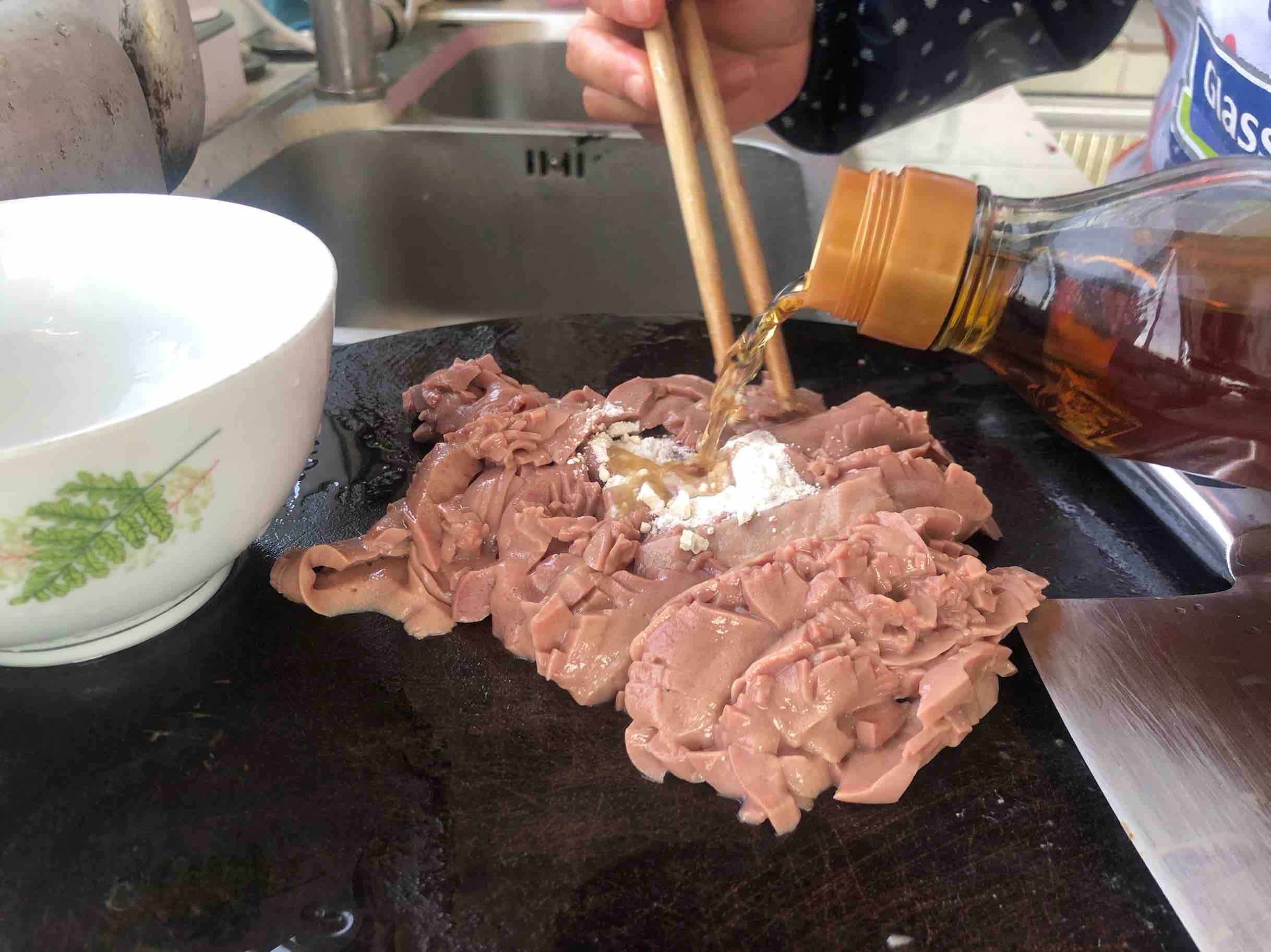 爆炒豬腰花的做法-麻辣味炒菜譜