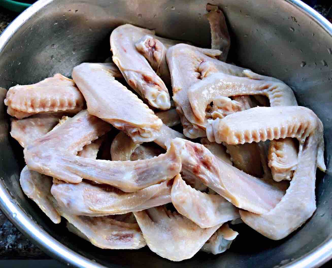 紅燒鴨翅的做法-家常味燉菜譜-易網(wǎng)健康養(yǎng)生網(wǎng) 紅燒鴨翅的做法-家常味燉菜譜