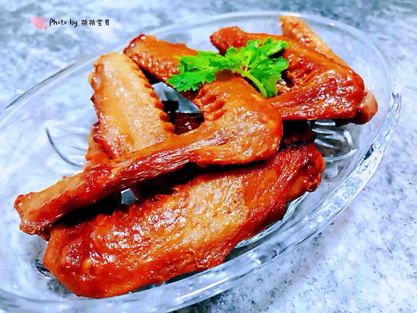 紅燒鴨翅的做法-家常味燉菜譜-易網(wǎng)健康養(yǎng)生網(wǎng) 紅燒鴨翅的做法-家常味燉菜譜