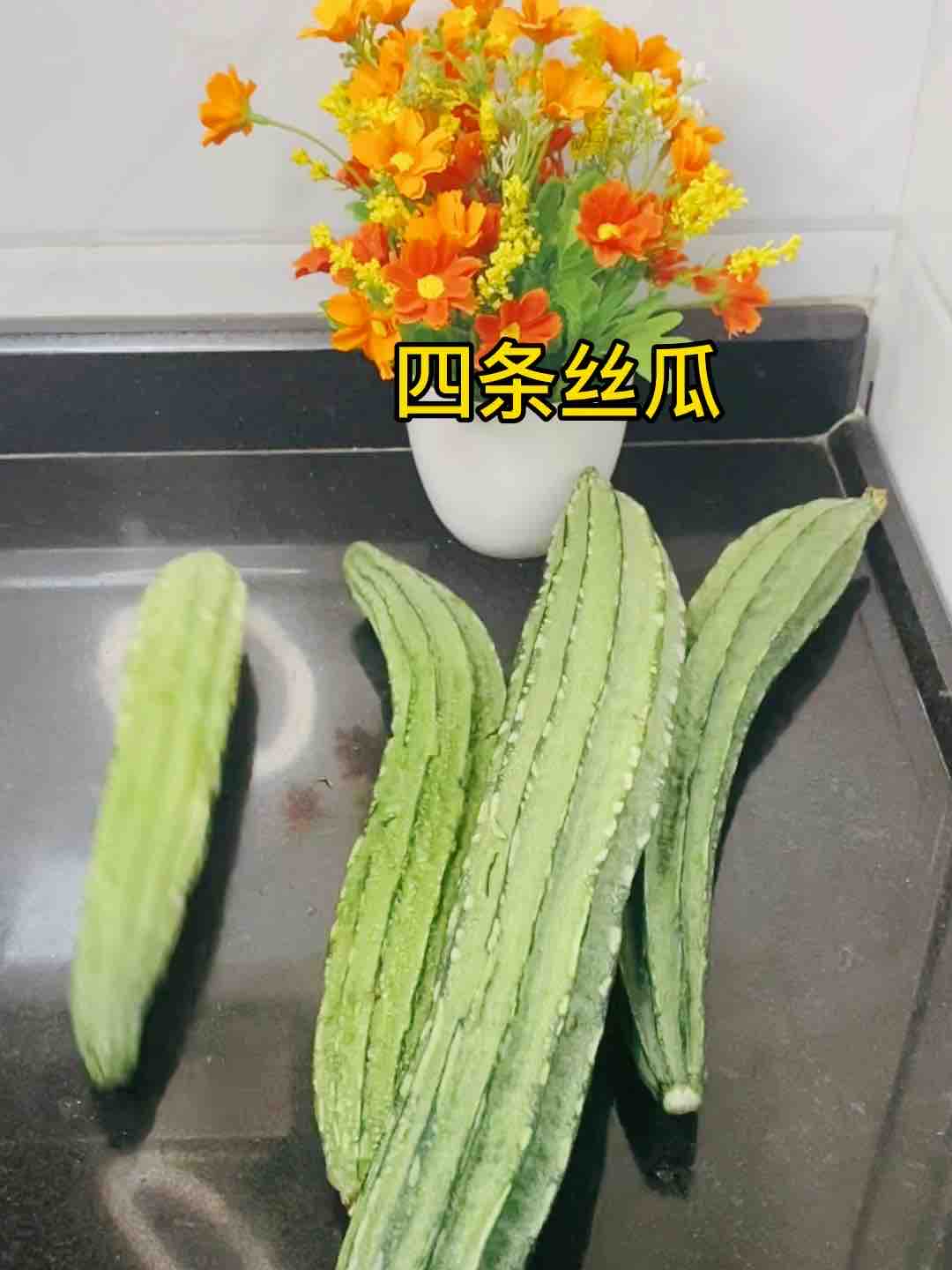 絲瓜這樣炒，比山珍海味還美味，10條不夠吃??便宜超好吃的做法-咸鮮味炒菜譜