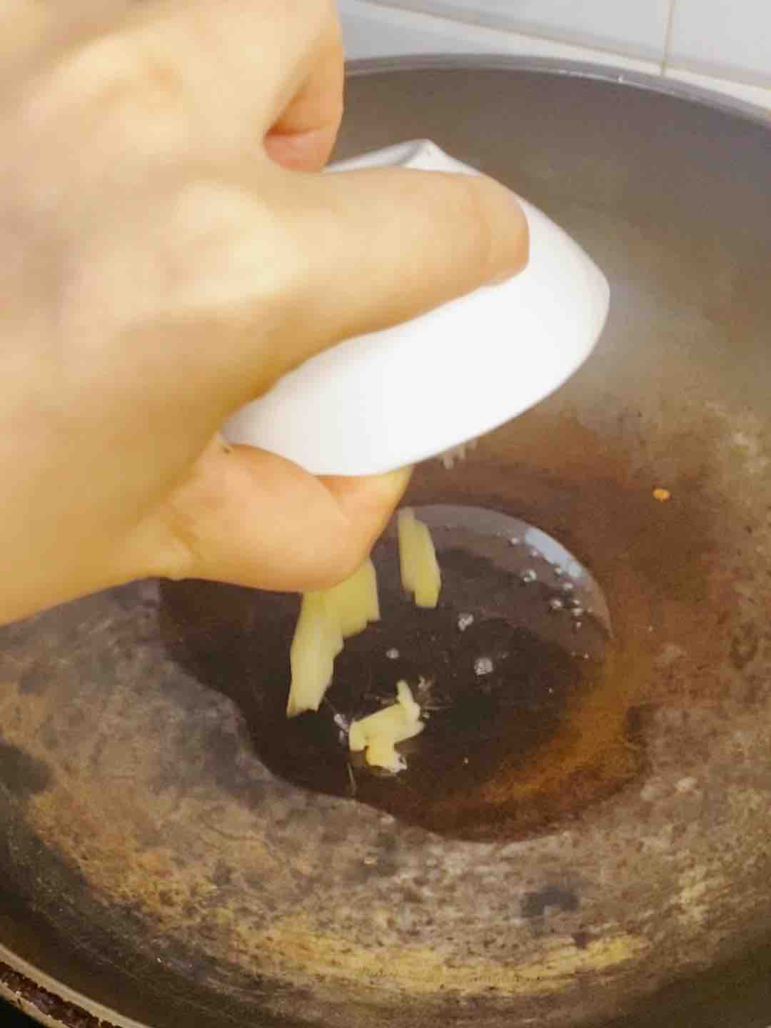 絲瓜這樣炒，比山珍海味還美味，10條不夠吃??便宜超好吃的做法-咸鮮味炒菜譜