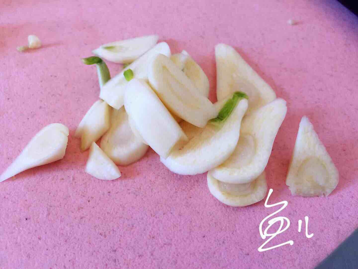 教你杏鮑菇新吃法，上桌就被搶光了！的做法-家常味炒菜譜