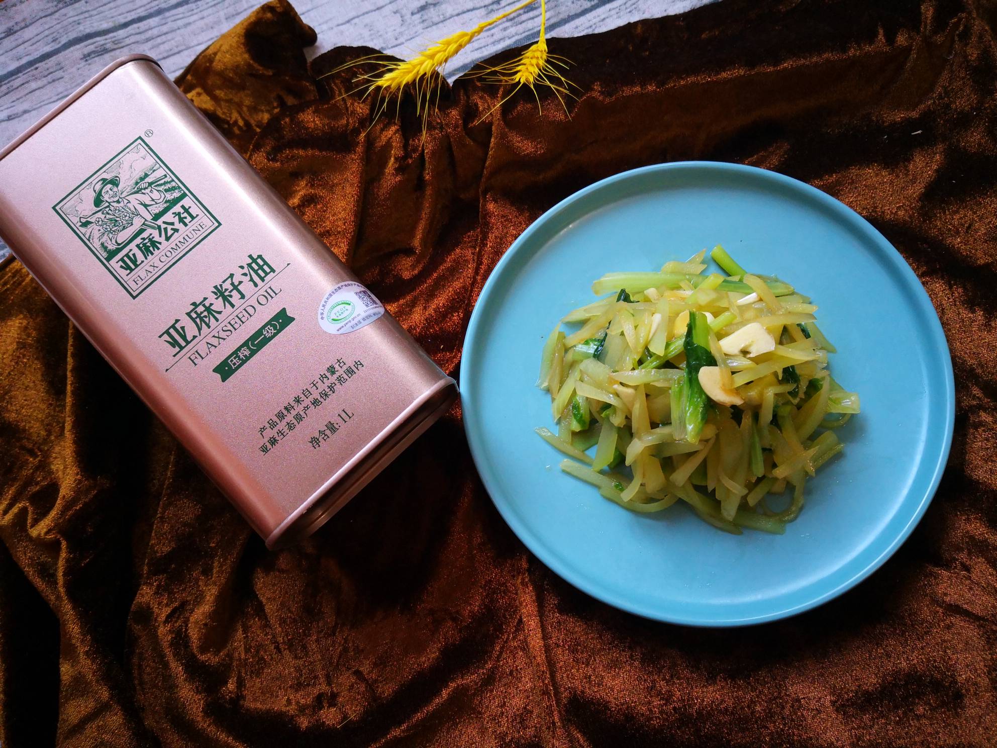 涼拌青筍絲的做法-家常味拌菜譜