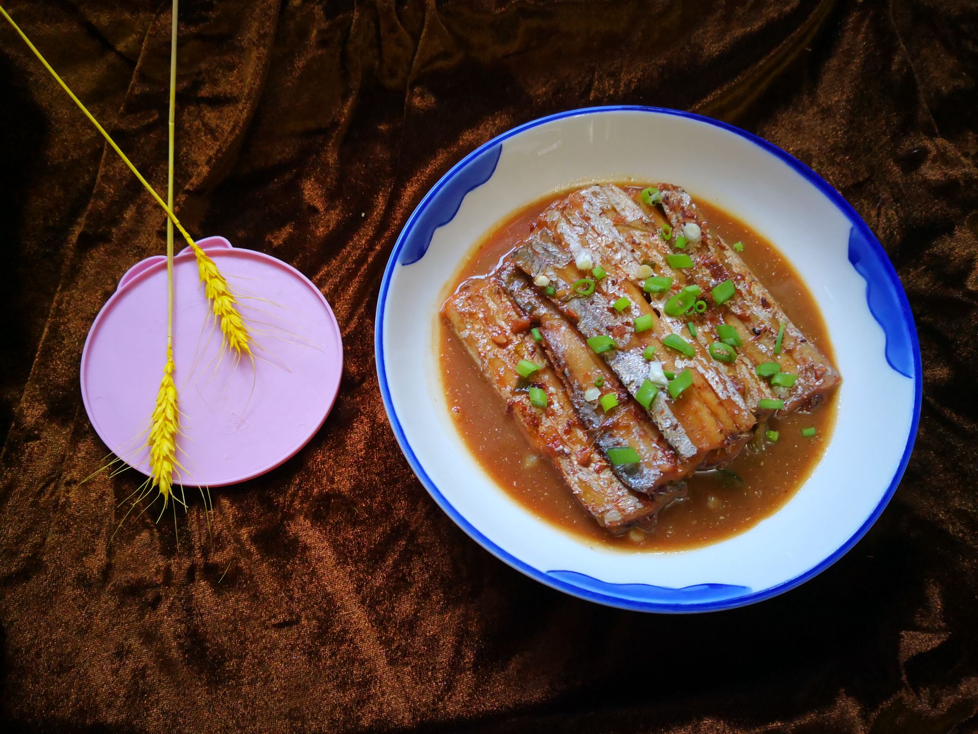 紅燒刀魚的做法-家常味燒菜譜