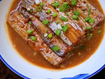 紅燒刀魚的做法-家常味燒菜譜