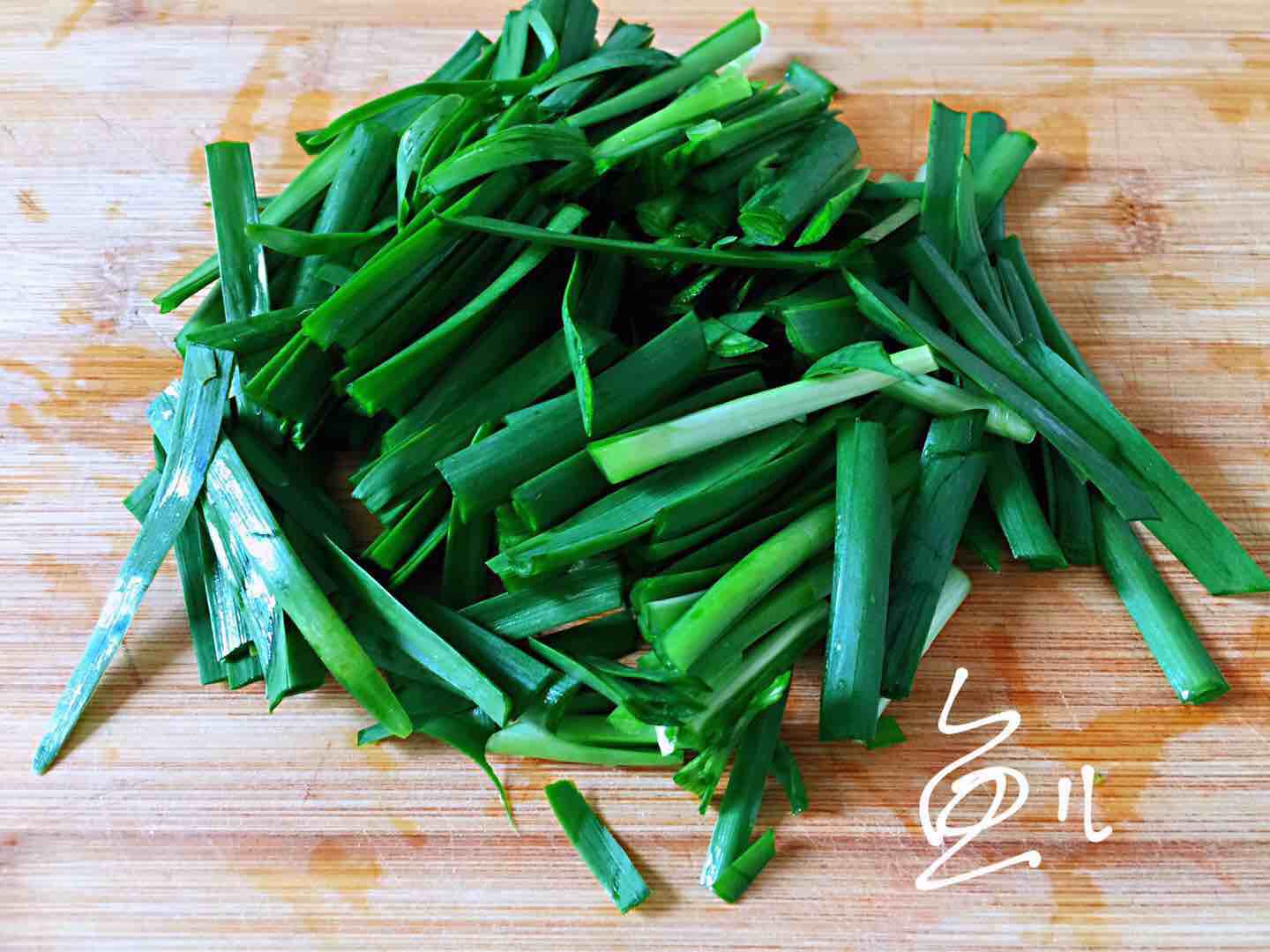 蝦仁和它一起炒,味道鮮美,做法簡單,廚房小白也能做的好!的做法-咸鮮味炒菜譜-易網健康養生網 蝦仁和它一起炒,味道鮮美,做法簡單,廚房小白也能做的好!的做法-咸鮮味炒菜譜