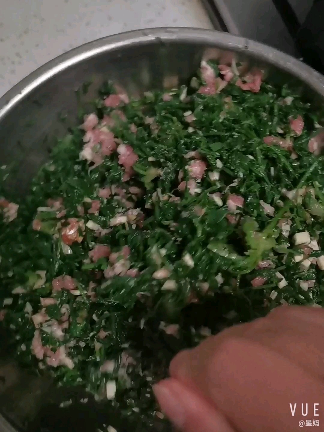 野菜冬筍嵌油豆腐的做法-家常味燒菜譜