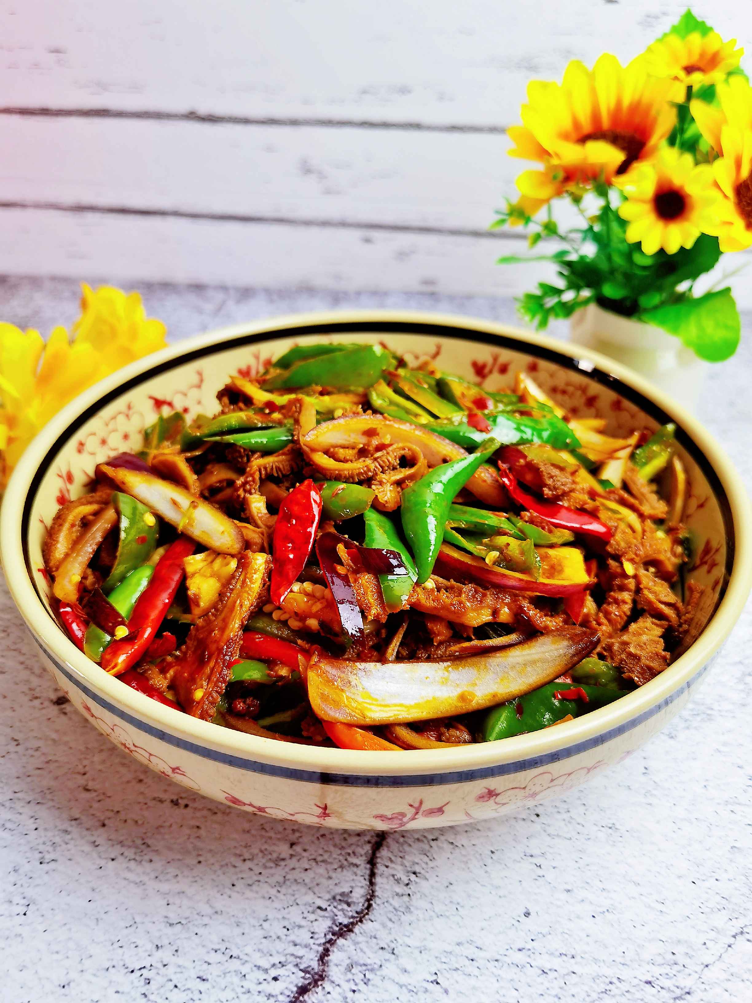 毛肚不要只來燙火鍋，做成香辣味，又嫩又脆又下飯的做法-香辣味炒菜譜