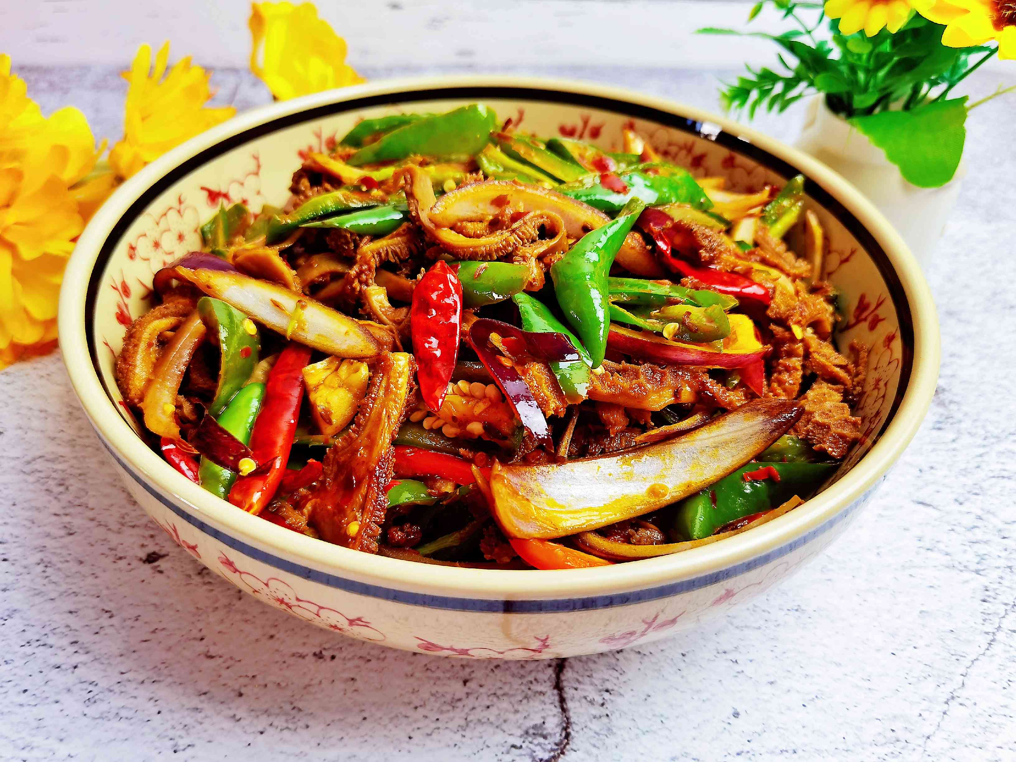 毛肚不要只來燙火鍋，做成香辣味，又嫩又脆又下飯的做法-香辣味炒菜譜