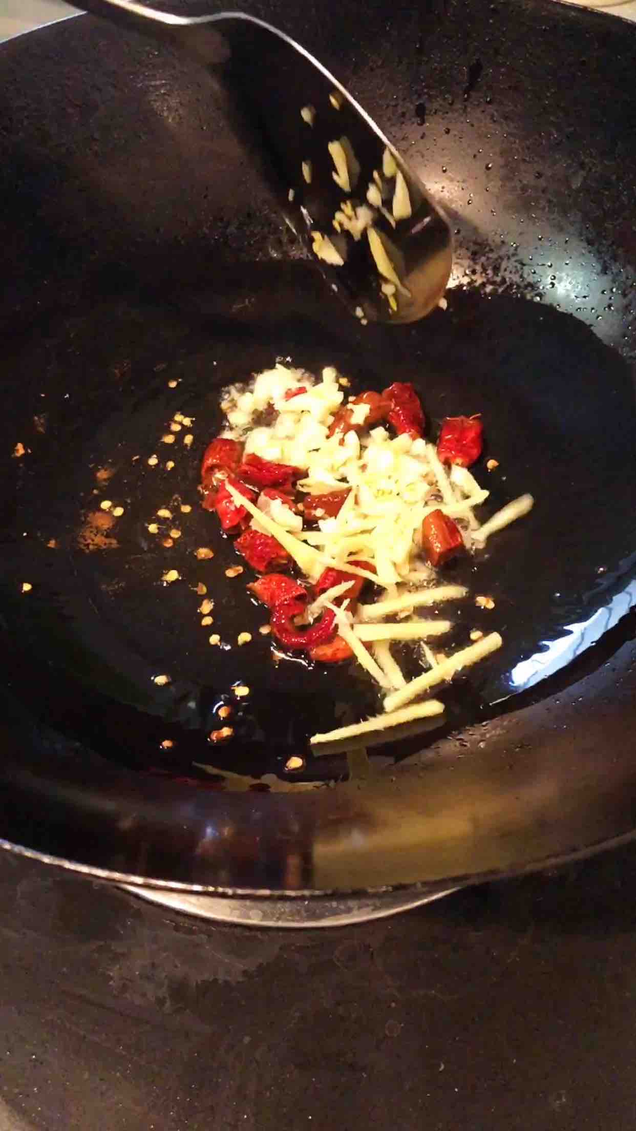 蘿卜絲蝦的做法-咸鮮味炒菜譜