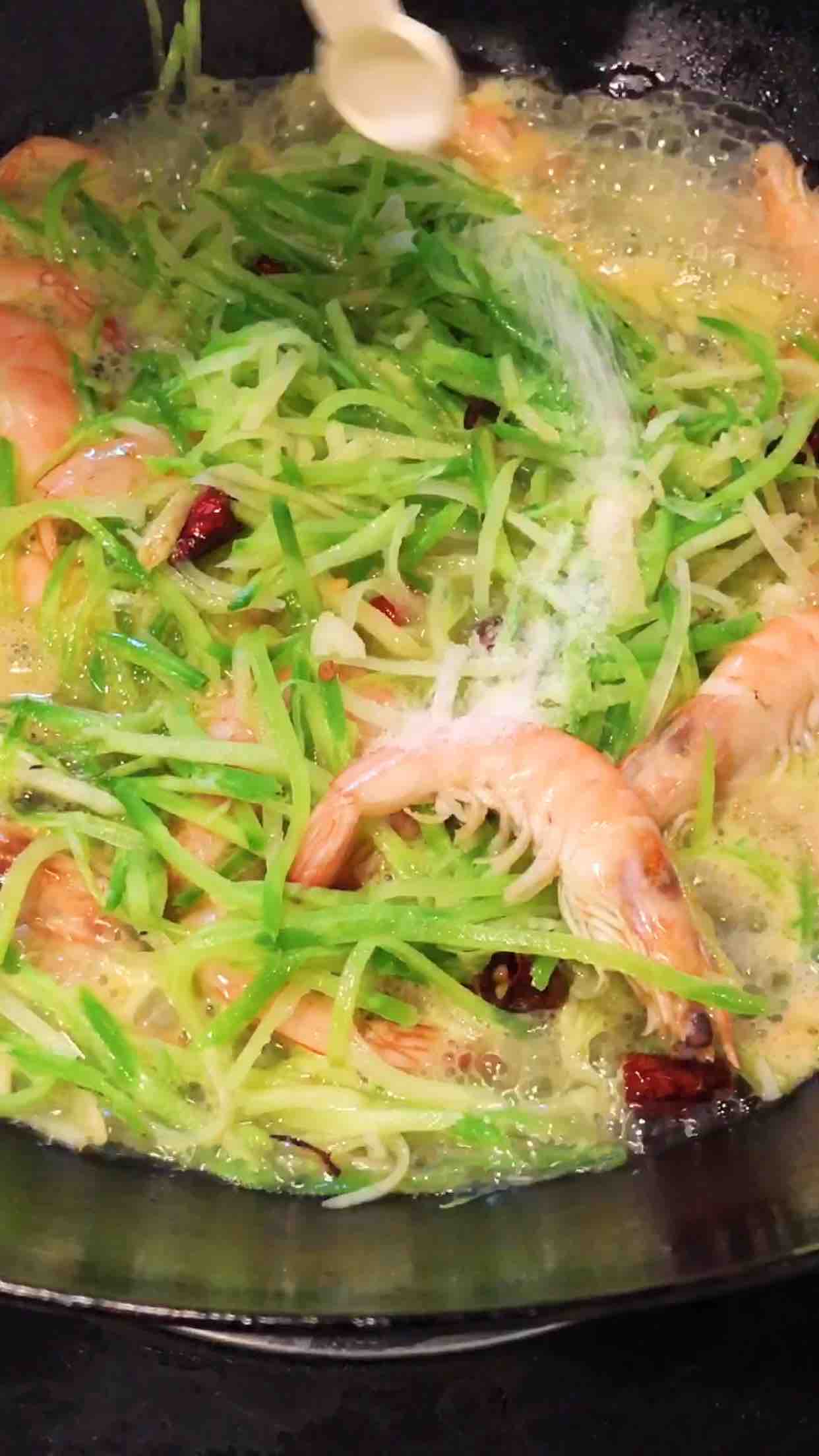 蘿卜絲蝦的做法-咸鮮味炒菜譜