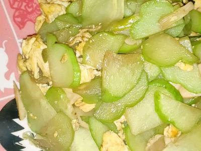 降血壓的小炒佛手瓜的做法-咸鮮味炒菜譜