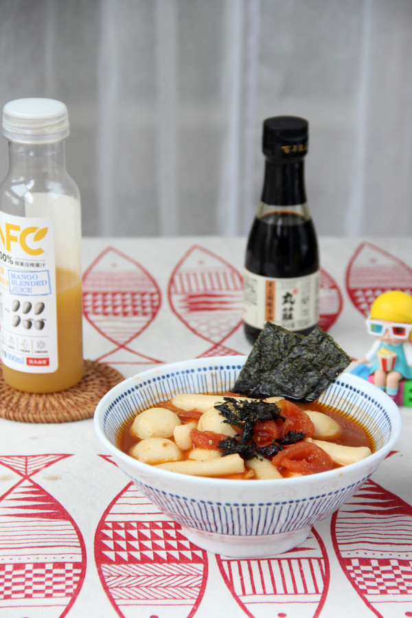 番茄魚丸湯年糕的做法-家常味煮菜譜