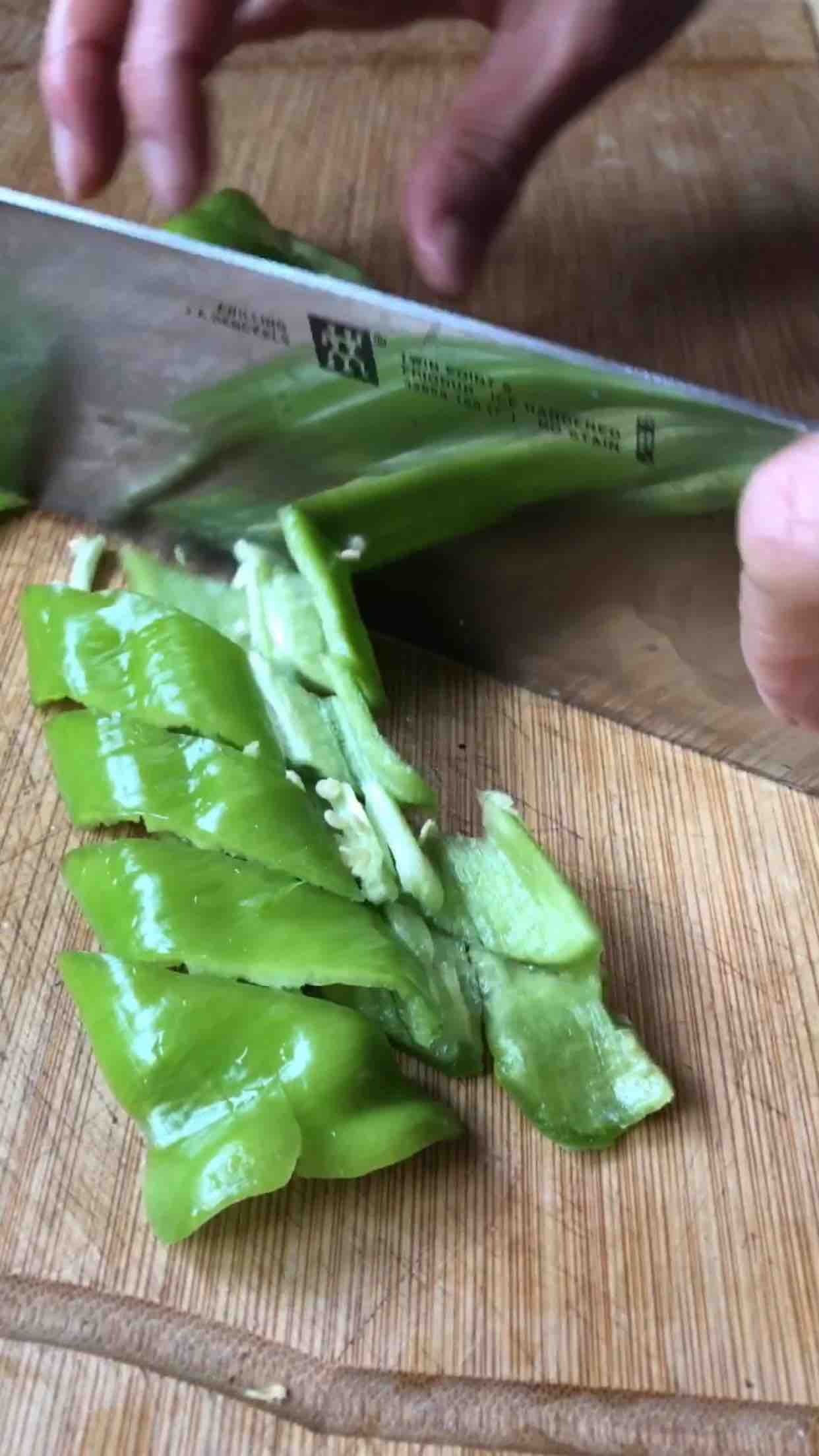 老臘肉豆皮的做法-家常味炒菜譜