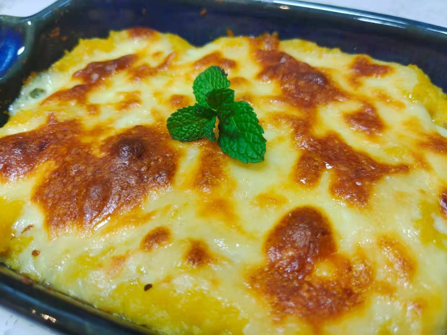 火遍全網(wǎng)的奶香芝士紅薯的做法-甜味烤菜譜