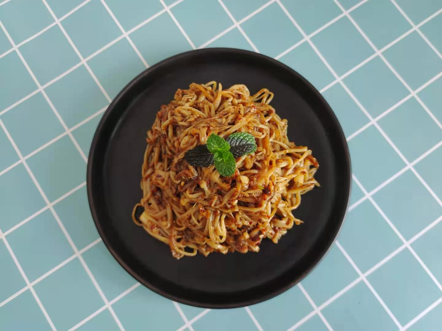 干香燒烤金針菇的做法-家常味烤菜譜