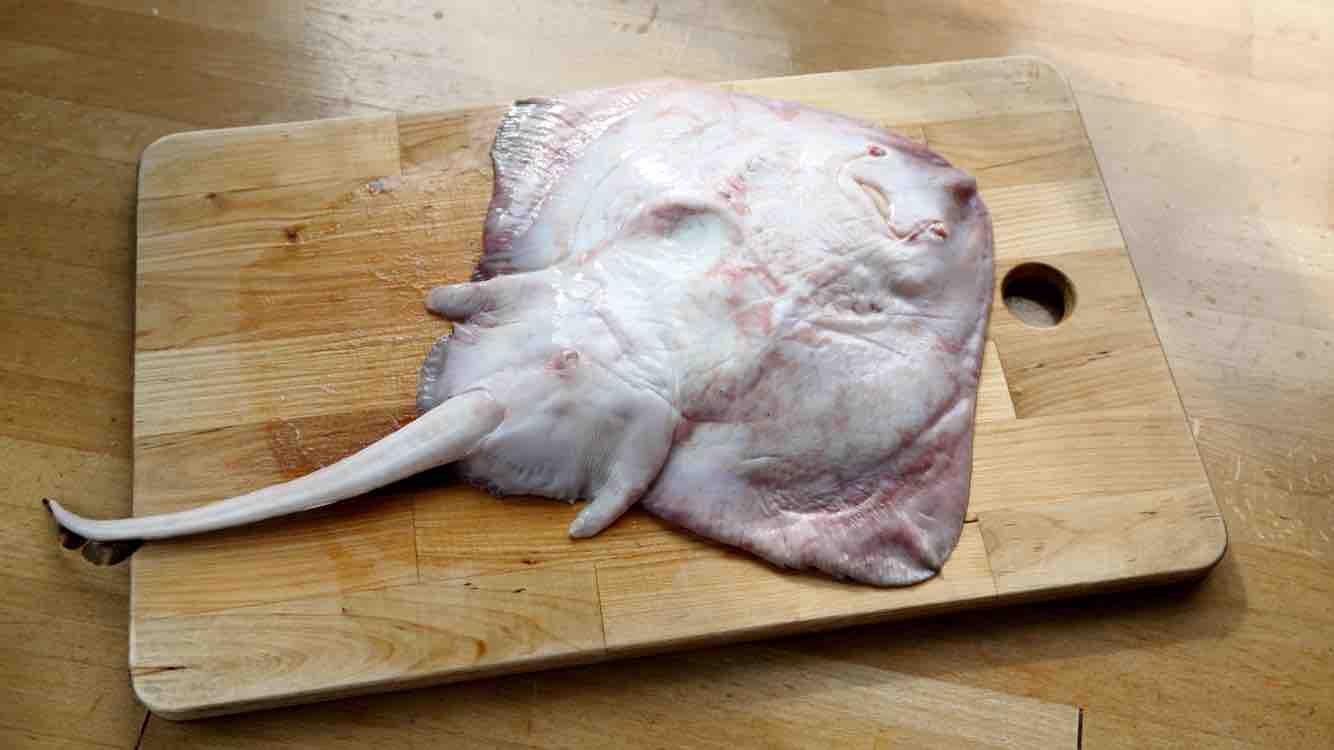 清蒸老板魚的做法-家常味蒸菜譜