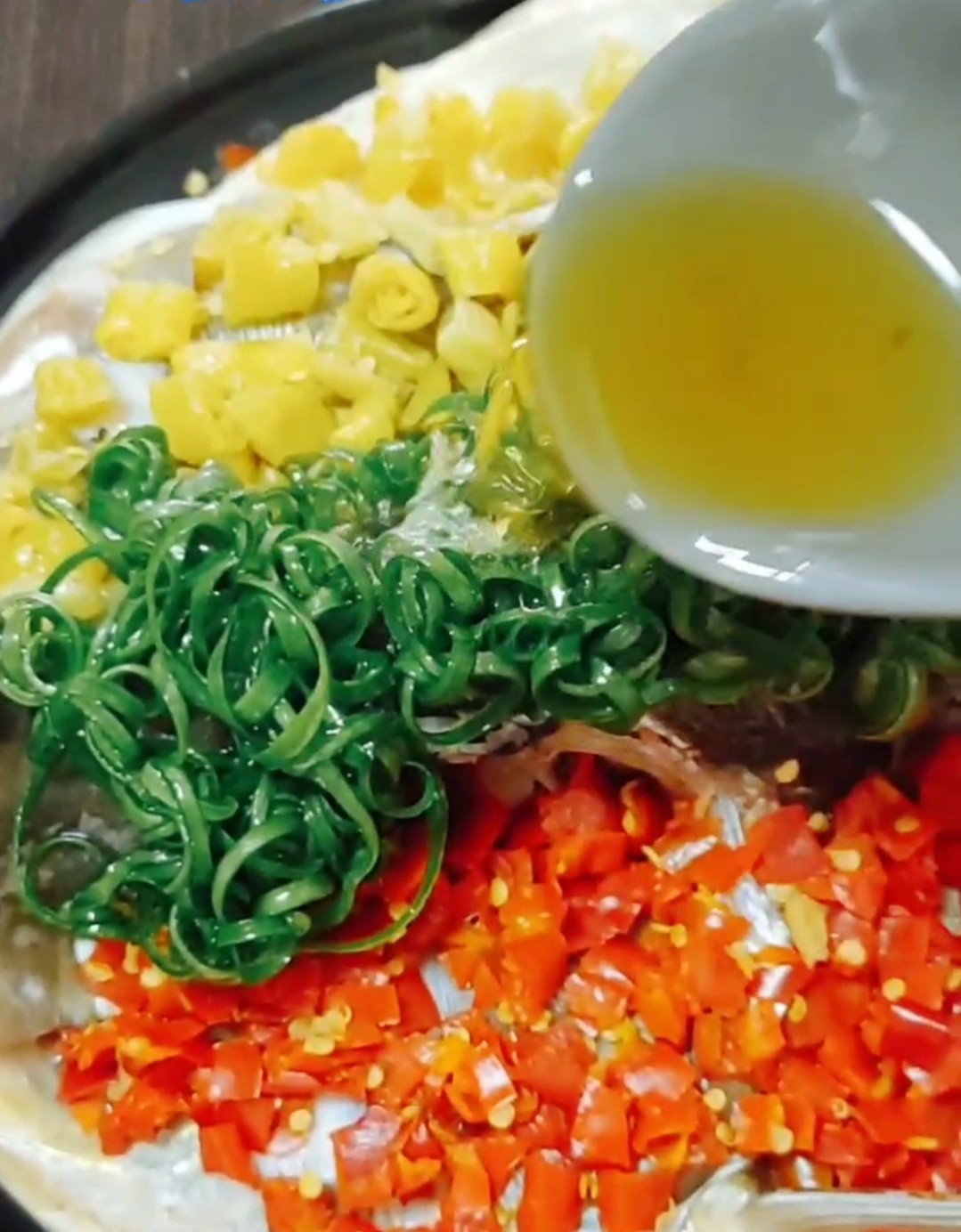 雙椒魚頭的做法-其它口味蒸菜譜